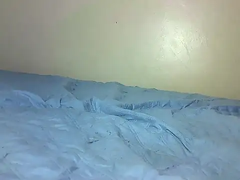 Snapshot of nanaswee chatting on 05-18-26, 04:13 nanaswee online show from 05-18-26, 04:13
