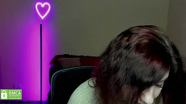 Muse kitty jenia online show from 02-18-25, 06:26