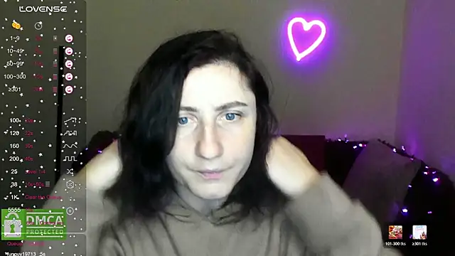 Muse kitty jenia online show from 01-06-26, 06:22