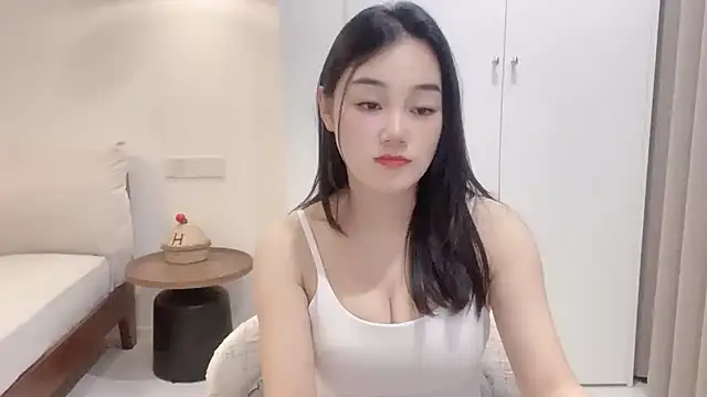 Snapshot of cloud8822 chatting on 06-23-26, 01:20 cloud8822 online show from 06-23-26, 01:20