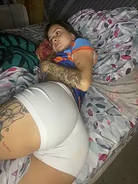 chiamonzon777 online show from 01-01-25, 10:03