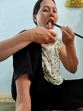 Snapshot of Baby-ladyass20 chatting on 11-01-25, 02:02 Baby-ladyass20 online show from 11-01-25, 02:02