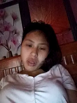 trieungoclnt online show from 03-23-25, 04:38