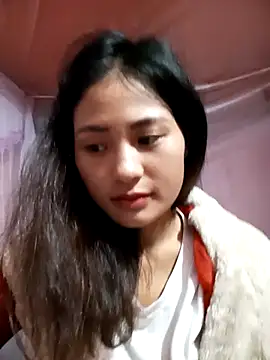 trieungoclnt online show from 10-27-25, 04:27