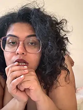 Curvydesifromgermany online show from 02-03-25, 10:36