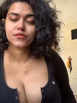 Curvydesifromgermany online show from 03-05-25, 12:11