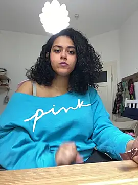 Curvydesifromgermany online show from 10-09-25, 10:35