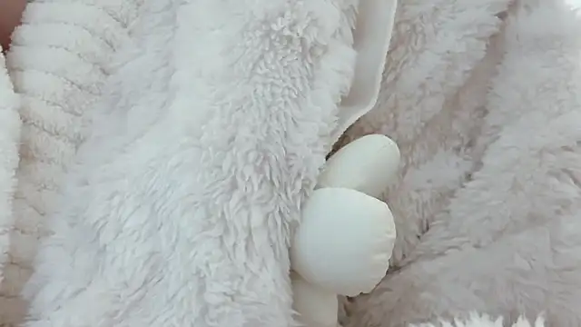 Snapshot of XinBaoa_156 chatting on 12-06-24, 01:22 XinBaoa 156 online show from 12-06-24, 01:22