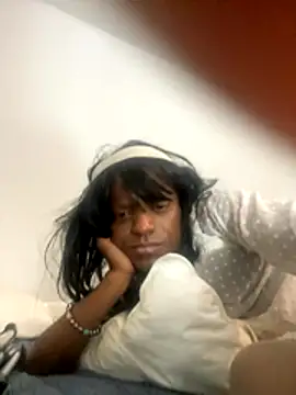 sexyhollytrannny online show from 11-03-25, 01:23