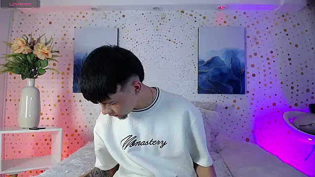 Snapshot of Steev_Novoa chatting on 02-03-26, 03:15 Steev Novoa online show from 02-03-26, 03:15