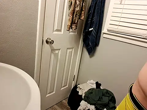 bigdickdaddy2184 online show from 12-13-24, 04:22