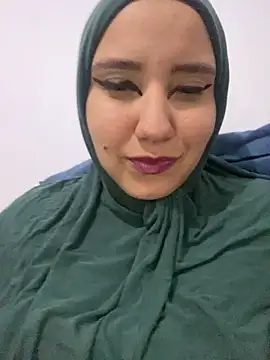 hannahayat online show from 02-08-25, 01:22