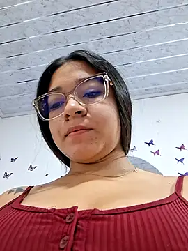 -VICKKY online show from 06-23-26, 02:04