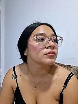 -VICKKY online show from 07-21-26, 02:30
