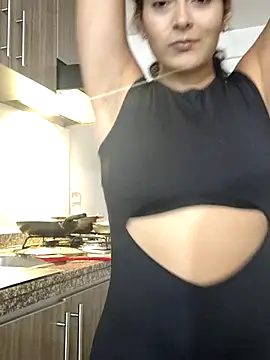 sofiaparker8 online show from 07-21-26, 12:02