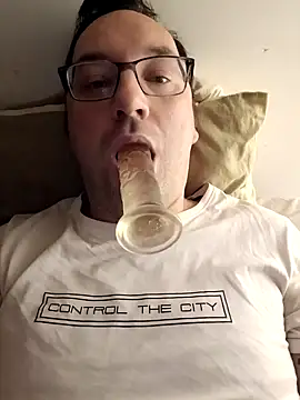 Snapshot of Fantaxx86 chatting on 12-25-24, 09:54 Fantaxx86 online show from 12-25-24, 09:54