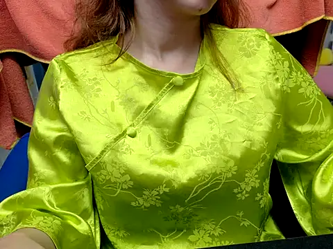 Snapshot of Cherry_6969 chatting on 01-16-26, 01:04 Cherry 6969 online show from 01-16-26, 01:04