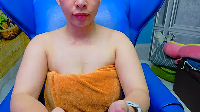 Snapshot of Cherry_6969 chatting on 03-21-26, 03:00 Cherry 6969 online show from 03-21-26, 03:00