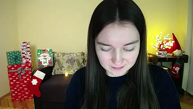 Snapshot of Pretty_shy chatting on 12-25-24, 03:38 Pretty shy online show from 12-25-24, 03:38