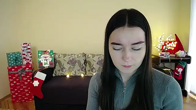 Snapshot of Pretty_shy chatting on 12-28-24, 10:36 Pretty shy online show from 12-28-24, 10:36
