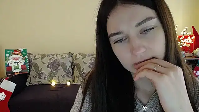 Snapshot of Pretty_shy chatting on 01-05-25, 12:21 Pretty shy online show from 01-05-25, 12:21