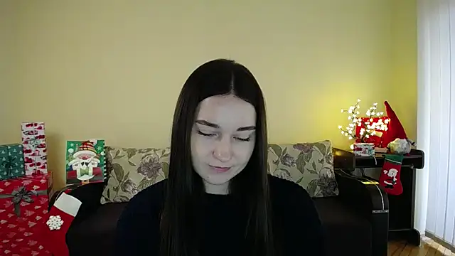 Snapshot of Pretty_shy chatting on 01-07-25, 09:18 Pretty shy online show from 01-07-25, 09:18