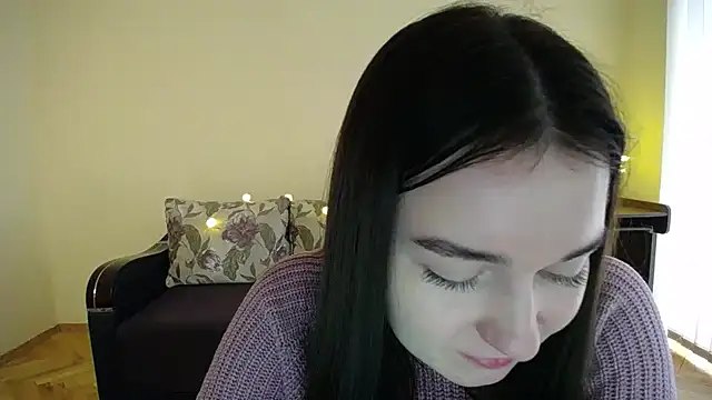 Snapshot of Pretty_shy chatting on 01-10-25, 12:04 Pretty shy online show from 01-10-25, 12:04