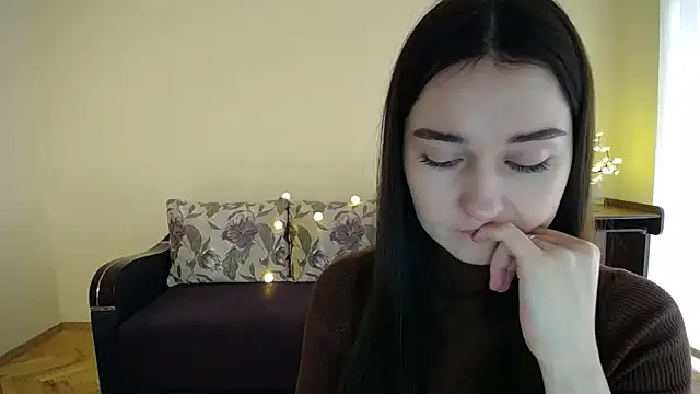 Snapshot of Pretty_shy chatting on 01-12-25, 09:19 Pretty shy online show from 01-12-25, 09:19