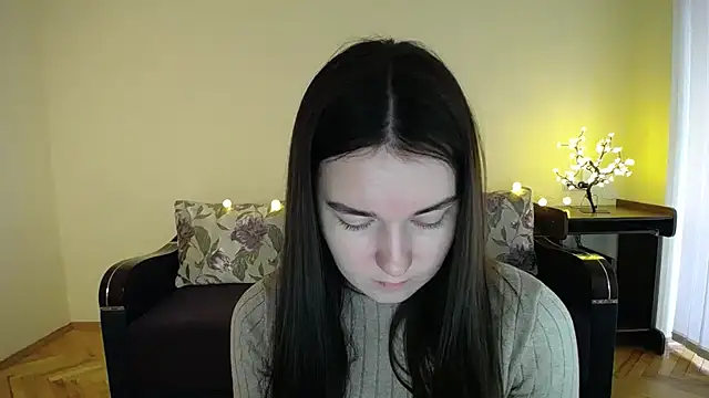 Snapshot of Pretty_shy chatting on 01-22-25, 08:07 Pretty shy online show from 01-22-25, 08:07