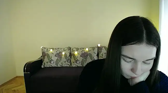 Snapshot of Pretty_shy chatting on 01-24-25, 11:37 Pretty shy online show from 01-24-25, 11:37