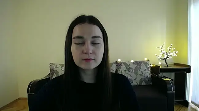 Snapshot of Pretty_shy chatting on 02-01-25, 09:00 Pretty shy online show from 02-01-25, 09:00