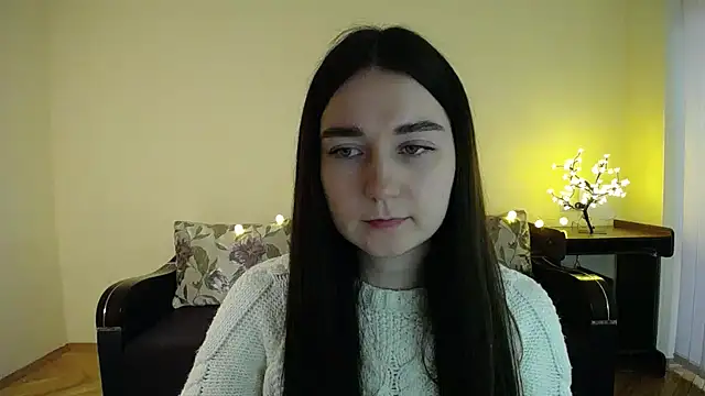 Snapshot of Pretty_shy chatting on 02-05-25, 12:17 Pretty shy online show from 02-05-25, 12:17