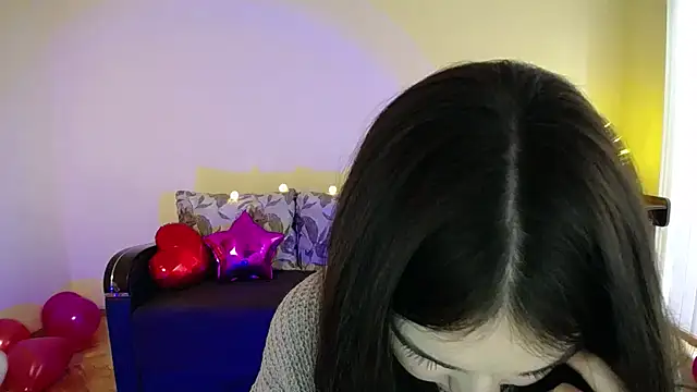 Snapshot of Pretty_shy chatting on 02-10-25, 12:08 Pretty shy online show from 02-10-25, 12:08