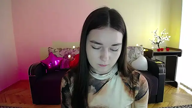 Snapshot of Pretty_shy chatting on 03-14-25, 09:46 Pretty shy online show from 03-14-25, 09:46