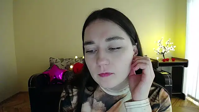 Snapshot of Pretty_shy chatting on 03-14-25, 12:51 Pretty shy online show from 03-14-25, 12:51