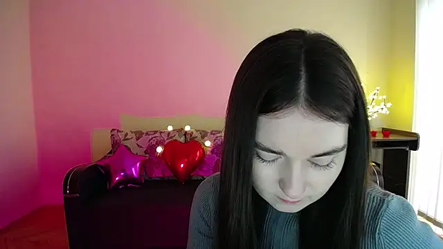 Snapshot of Pretty_shy chatting on 03-15-25, 09:41 Pretty shy online show from 03-15-25, 09:41