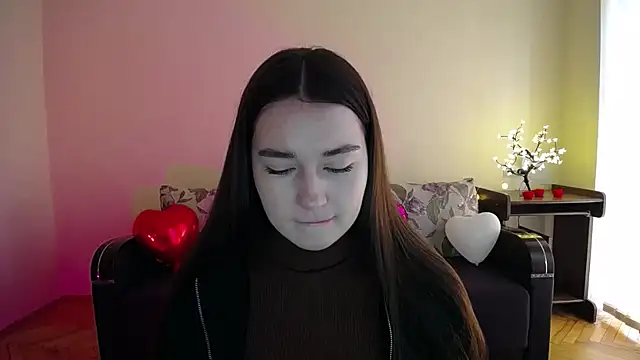 Snapshot of Pretty_shy chatting on 03-18-25, 08:58 Pretty shy online show from 03-18-25, 08:58