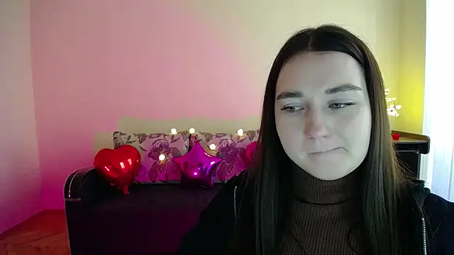 Snapshot of Pretty_shy chatting on 03-18-25, 12:14 Pretty shy online show from 03-18-25, 12:14