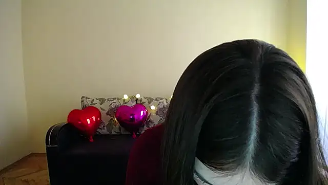 Snapshot of Pretty_shy chatting on 03-21-25, 12:50 Pretty shy online show from 03-21-25, 12:50