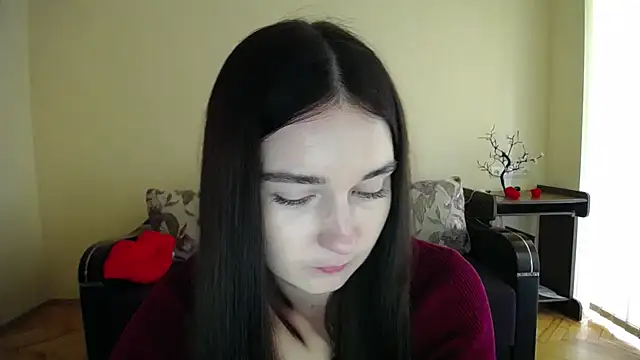 Snapshot of Pretty_shy chatting on 09-26-25, 09:13 Pretty shy online show from 09-26-25, 09:13