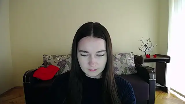 Snapshot of Pretty_shy chatting on 10-02-25, 08:21 Pretty shy online show from 10-02-25, 08:21