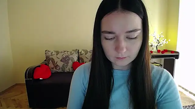 Pretty shy online show from 05-19-26, 08:53