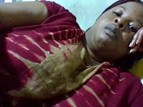 zoey10 online show from 10-20-25, 08:20