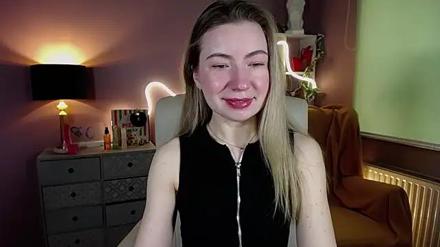 Mia Tasty online show from 03-22-25, 07:47