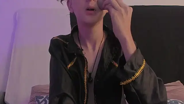 BonnieCute  online show from 03-08-25, 11:37