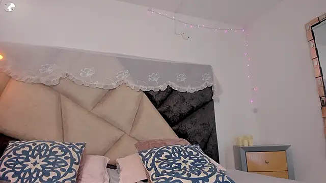 BonnieCute  online show from 03-23-26, 09:19