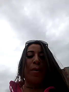 Alona Evans online show from 03-14-25, 01:13