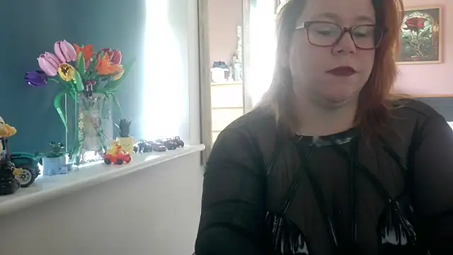 NikiDeeOfficial online show from 06-15-26, 11:34