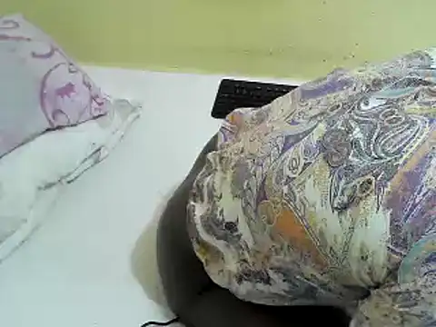 Quincy joyy online show from 02-09-25, 02:40