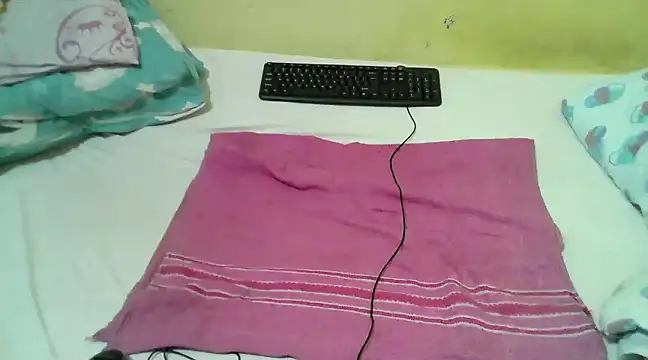 Quincy joyy online show from 03-11-25, 01:26